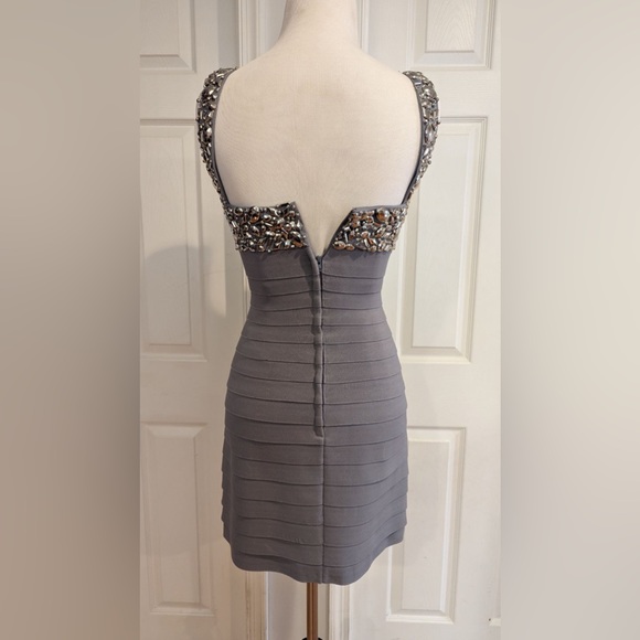 Like new Sherri Hill size O bandage cocktail with beading - Picture 3 of 4